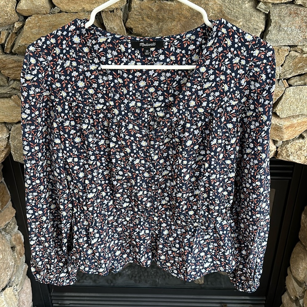 Madewell silk button front peplum top